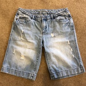 MICHAEL KORS Distressed Jean Shorts Size 2